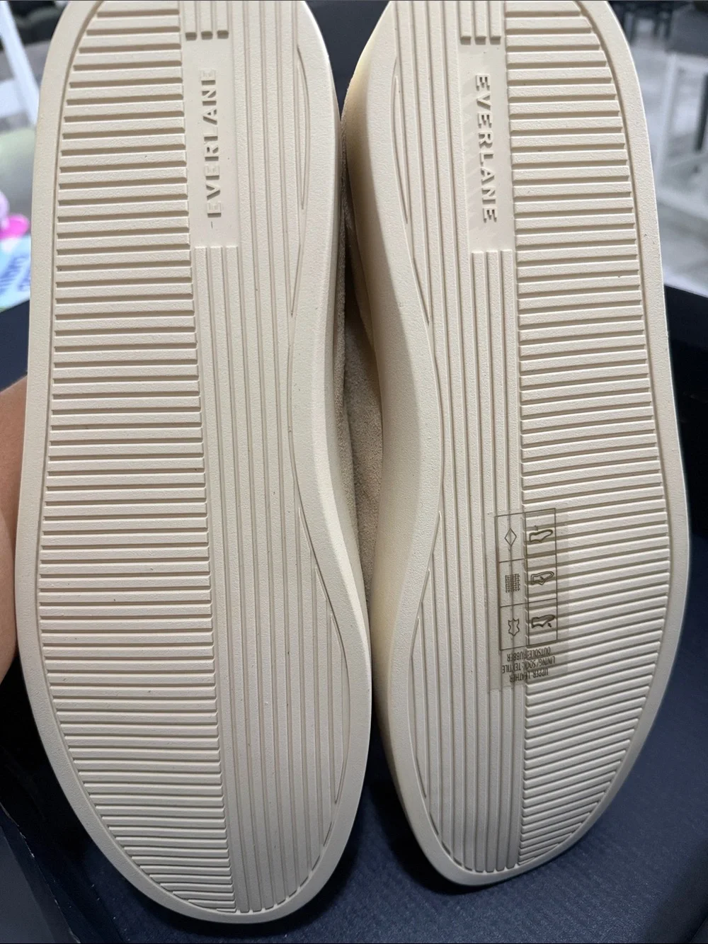 NEW Everlane Mens Pebble Suede The Desert Boot Lightweight White Sole Size 11.5